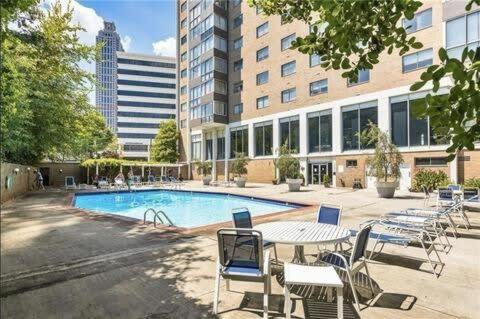 Atlanta Downtown! City Life! Onsite Parking Lm1701 Dış mekan fotoğraf